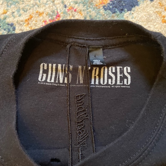💥HOST PICK💥🌹Worn Guns N’ Roses “Appetite For Destruction” Graphic Tee🌹 - Picture 10 of 11